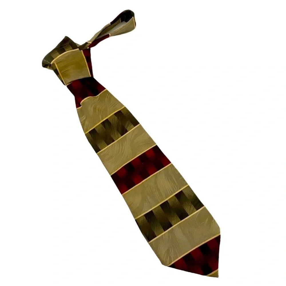 Bello Uomo Tie Italian Woven Silk Hand Made Tip Bar String Green Red 60”x3.75”